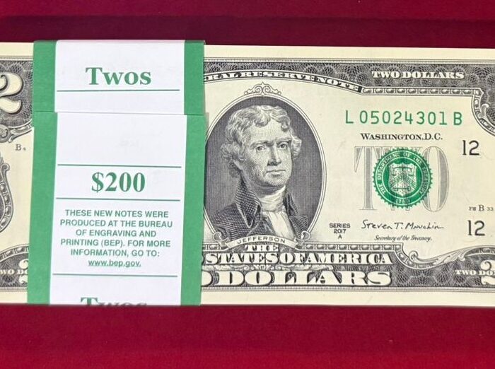 US $2 Dollar Notes Bundle ($200 Pack)